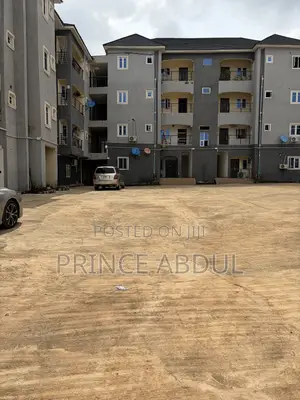 Furnished 3bdrm Block of Flats in Life Camp for sale