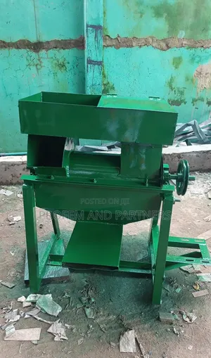 Maize Shellar