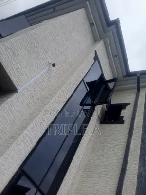Gravitex Paint