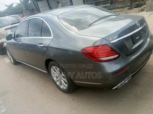 Mercedes-Benz E300 2017 Gray