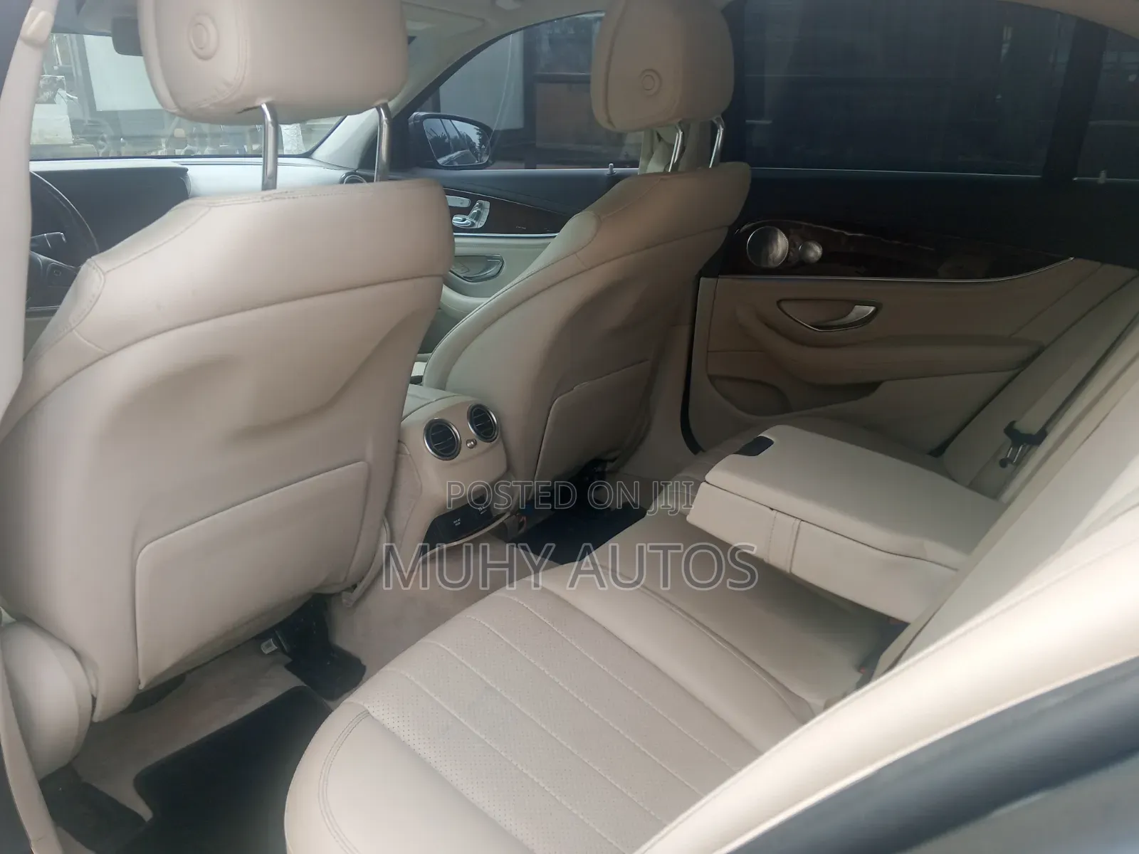 Mercedes-Benz E300 2017 Gray