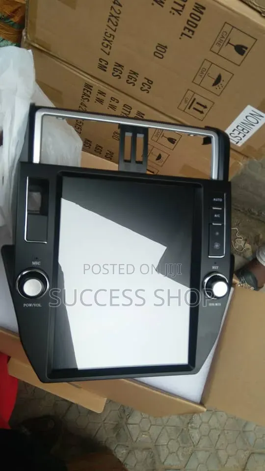 Toyota Prado 150 2014-2017 Tesla Android + Reverse Camera