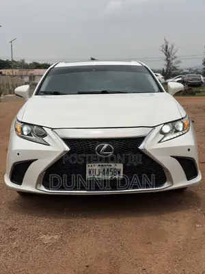 Lexus ES 350 FWD 2013 White