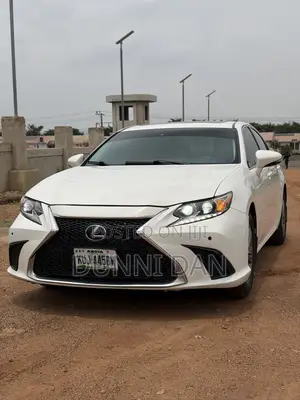 Lexus ES 350 FWD 2013 White