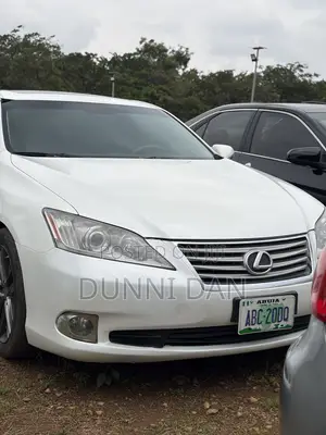 Lexus ES 350 2012 White