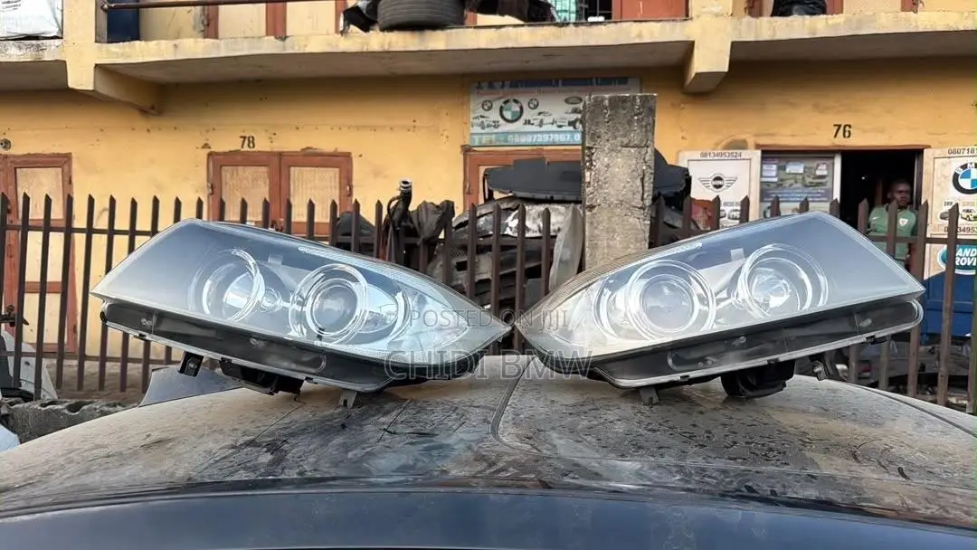 BMW E90 Xenon Headlight