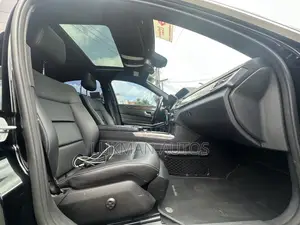 Mercedes-Benz E350 Base 4Matic Sedan AWD (3.5L 6cyl 7A) 2015 Black