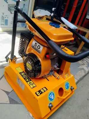 Plate Compactor Machine C-90