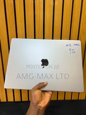 Laptop Apple MacBook Pro 2023 M2 Max 64GB Apple M2 SSD 1T