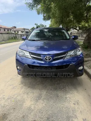 Toyota RAV4 Limited 4dr SUV (2.5L 4cyl 6A) 2015 Blue