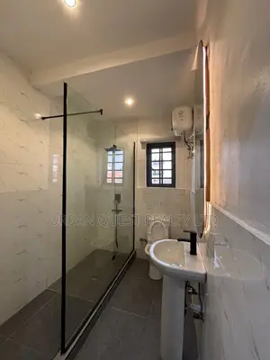 Furnished 2bdrm Apartment in Lekki Phase 1 for rent
