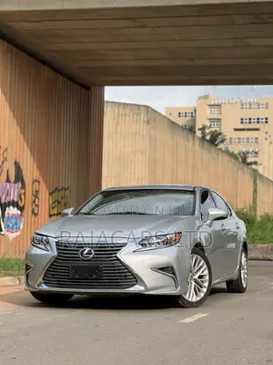 Lexus ES 350 FWD 2015 Silver