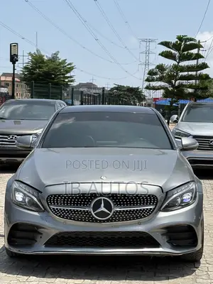 Mercedes-Benz C400 4Matic AWD Sedan (3.0L V6 7A) 2015 Gray
