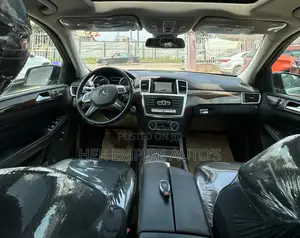 Mercedes-Benz M Class 2013 Black