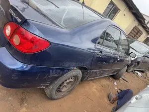 Toyota Corolla 2006 Blue