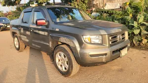 Honda Ridgeline RTL w/Leather 4x4 Crew Cab 122 in. WB 2007 Green