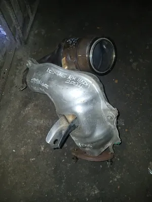 Hybrid Engine Exhaust Manifold Catalyst Lexus RX450H 2024 2025 2026