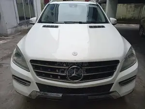 Mercedes-Benz M Class 2015 White