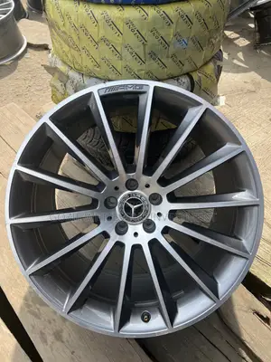 AMG Alloy Wheel Size 21