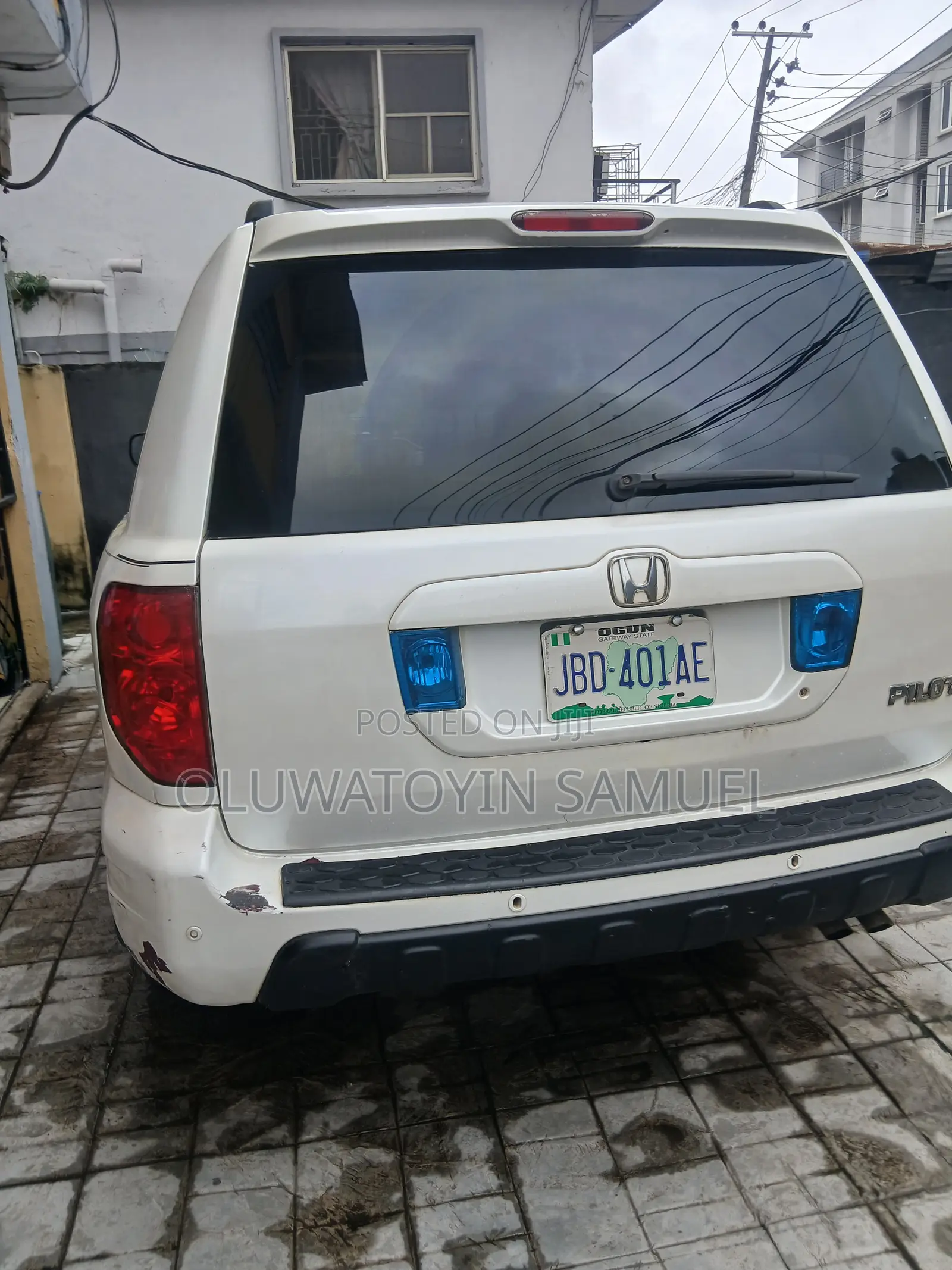Honda Pilot 2005 White