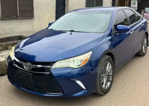 Toyota Camry 2016 Blue