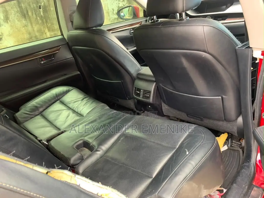 Lexus ES 2013 Red