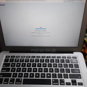 Laptop Apple MacBook 2017 8GB Intel Core i5 SSD 256GB