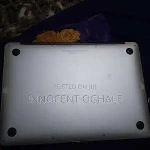 Laptop Apple MacBook 2017 8GB Intel Core i5 SSD 256GB