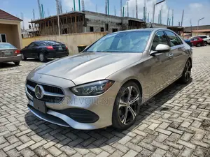 Mercedes-Benz C300 2023 Gray