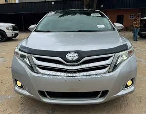 Toyota Venza Limited 4dr Wagon AWD (3.5L 6cyl 6A) 2014 Silver