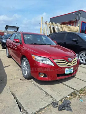 Toyota Camry XLE V6 4dr Sedan (3.5L 6cyl 6AM) 2007 Red