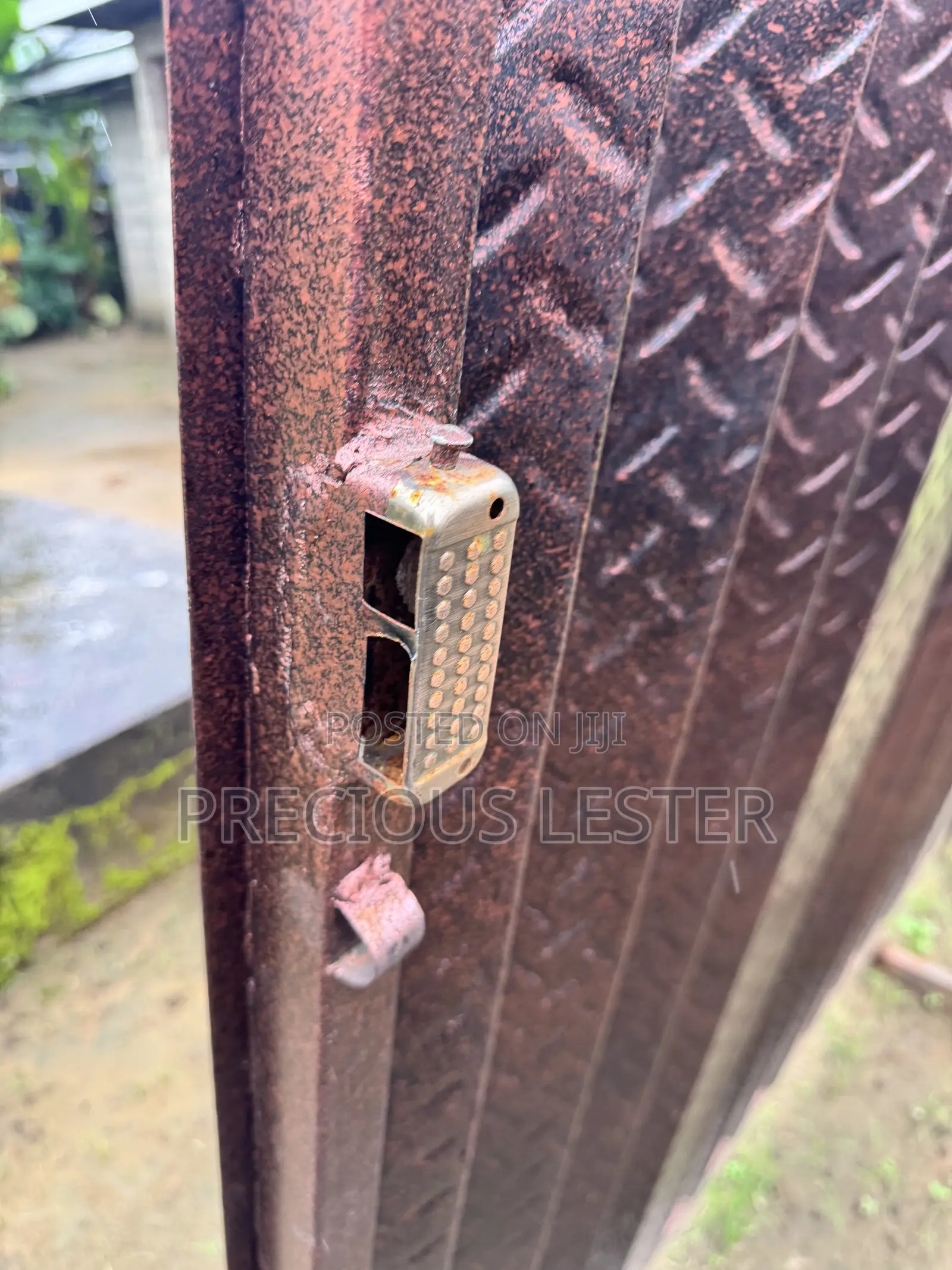 Standard Gate