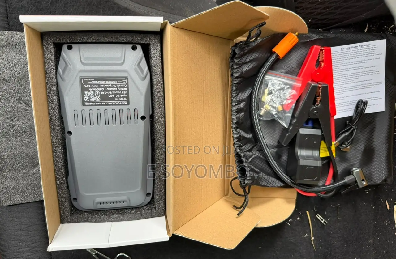 Multifunctional Solar Jump Starter Air Compressor