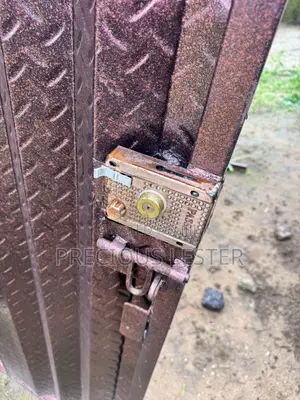 Standard Gate