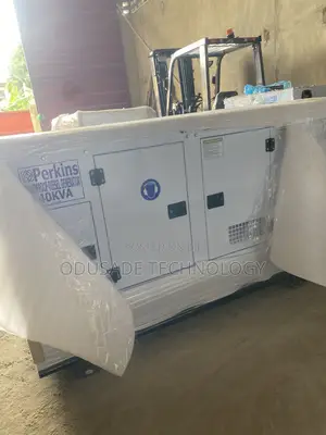 40KVA New PERKINS Enclosed Silent Generator Set