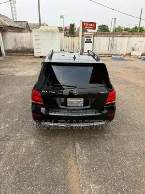 Mercedes-Benz GLK-Class 2013 Black