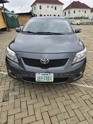 Toyota Corolla 2010 Gray