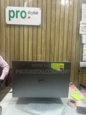 Laptop Dell Precision 5560 32GB Intel Core i9 SSD 512GB