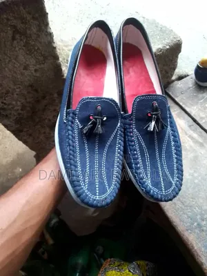 Jeans Material Shoe Suitable for Jeans, Native and Suit