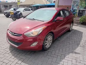 Hyundai Elantra 2013 Red