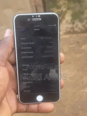 Apple iPhone 7 32 GB Black