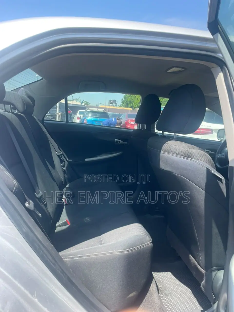 Toyota Corolla 2012 Silver
