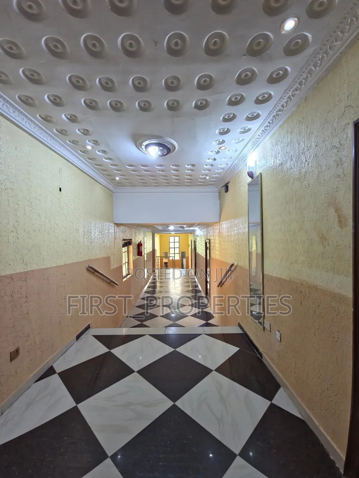 36 Room Hotel