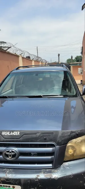 Toyota Highlander V6 4x4 2005 Gray