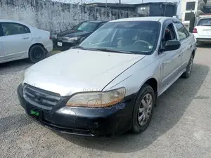Honda Accord 2001 Gray