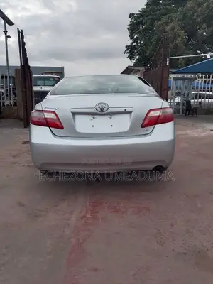 Toyota Camry LE 4dr Sedan (2.4L 4cyl 5A) 2008 Silver