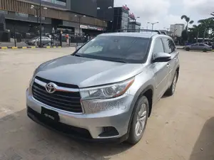 Toyota Highlander 2016 Silver