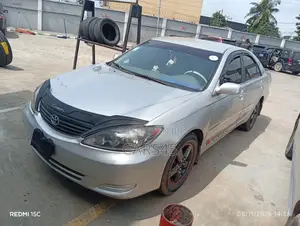 Toyota Camry 2006 Silver