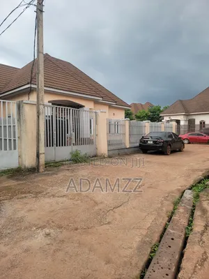 3bdrm Bungalow in Green Roof, Enugu for rent