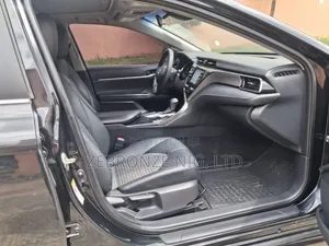 Toyota Camry 2019 Black